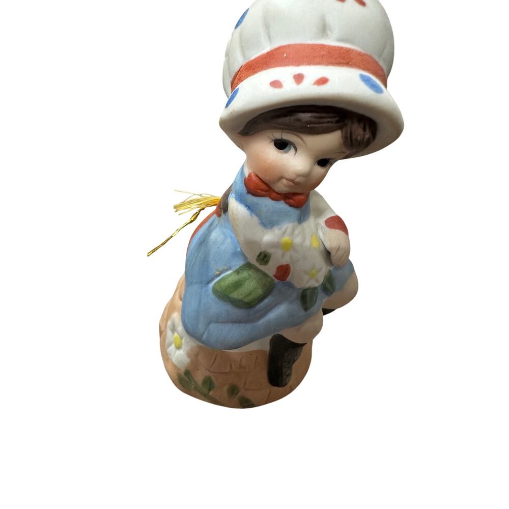Vtg 1978 Jasco Christmas Porcelain Bell Girl With Cat Figurine‎ Blue White